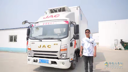 鮮活蝦苗運(yùn)輸?shù)目煽窟x擇 廣東林威與帥鈴冰博士的智慧結(jié)合